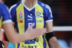 多宝体育app -官宣！庄宇珊回归福建女排为保级加码