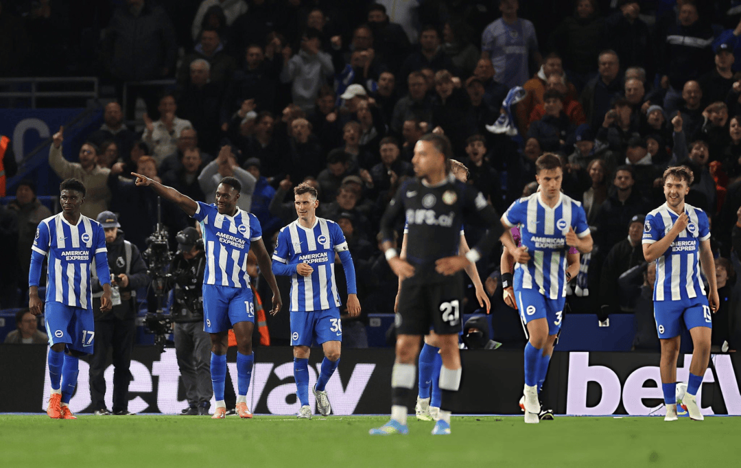 英超冲刺不止争冠，欧冠席位和保级名额同样刺激！