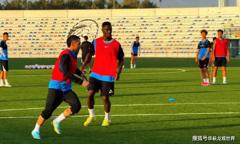 两连败！大连0-1不敌阿联酋保级队！三大外援首发集体哑火，乖乖保级吧